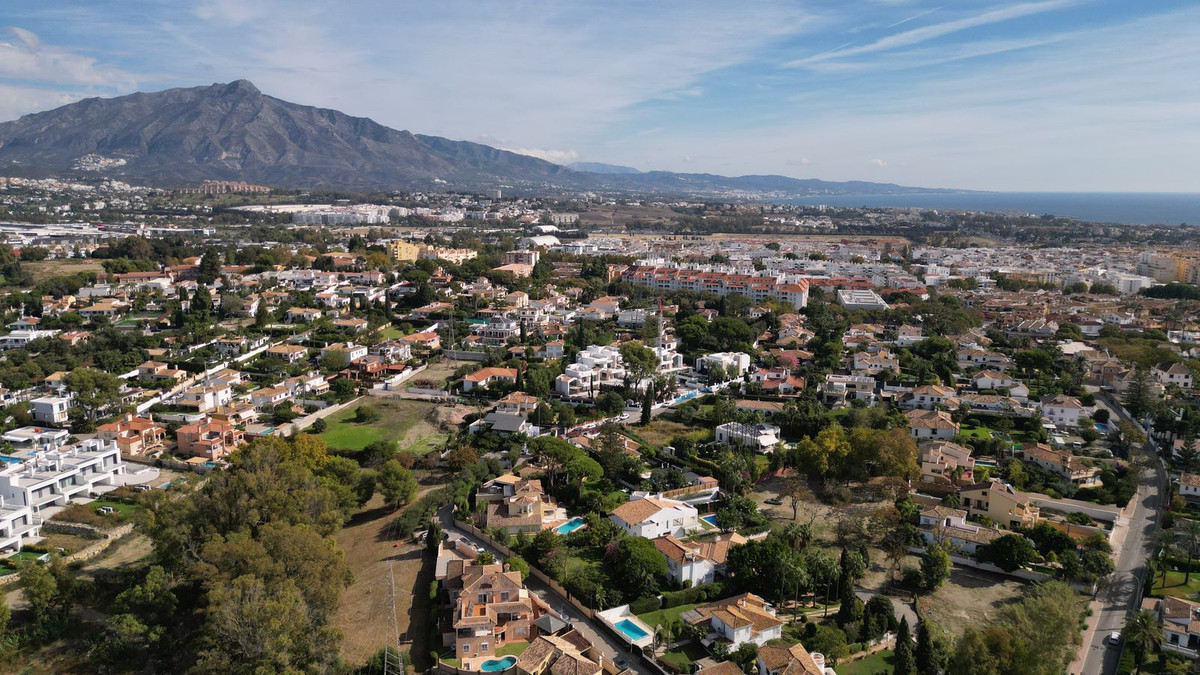 6 Bedroom Villa for Sale in San Pedro de Alcántara — 7