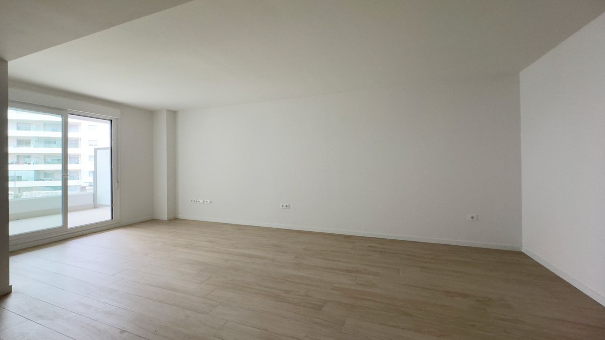 3 Bedroom Apartment for Sale in Nueva Andalucía — 7