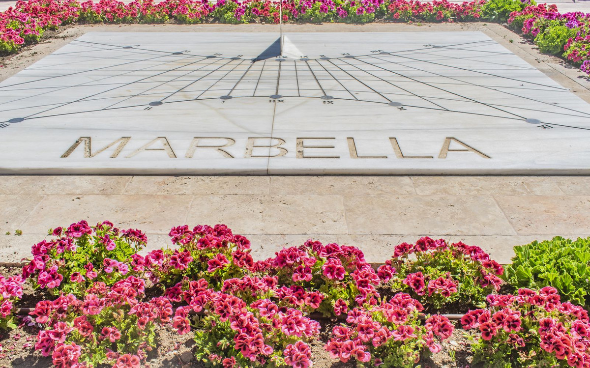 4 Bedroom Apartment for Sale in Marbella — 8