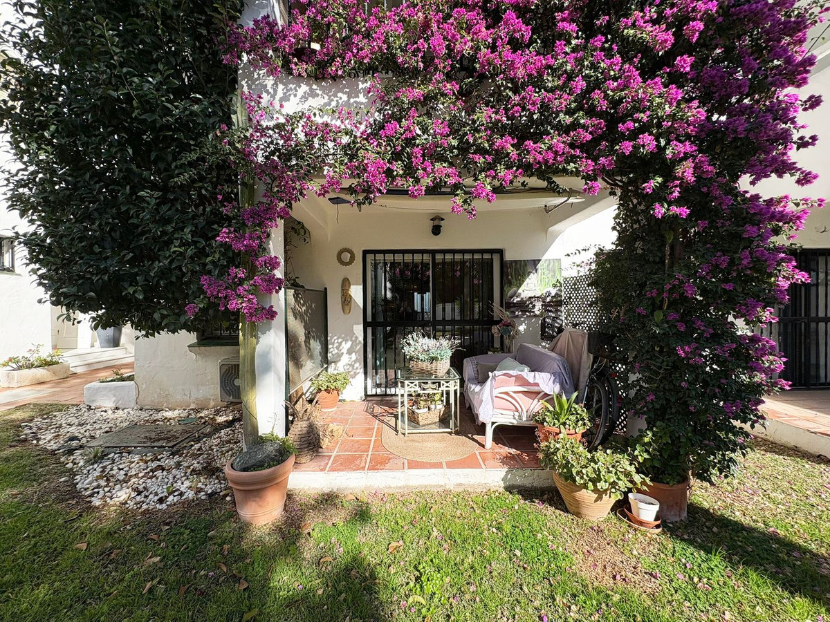 3 Bedroom Villa for Sale in Bel Air — 2