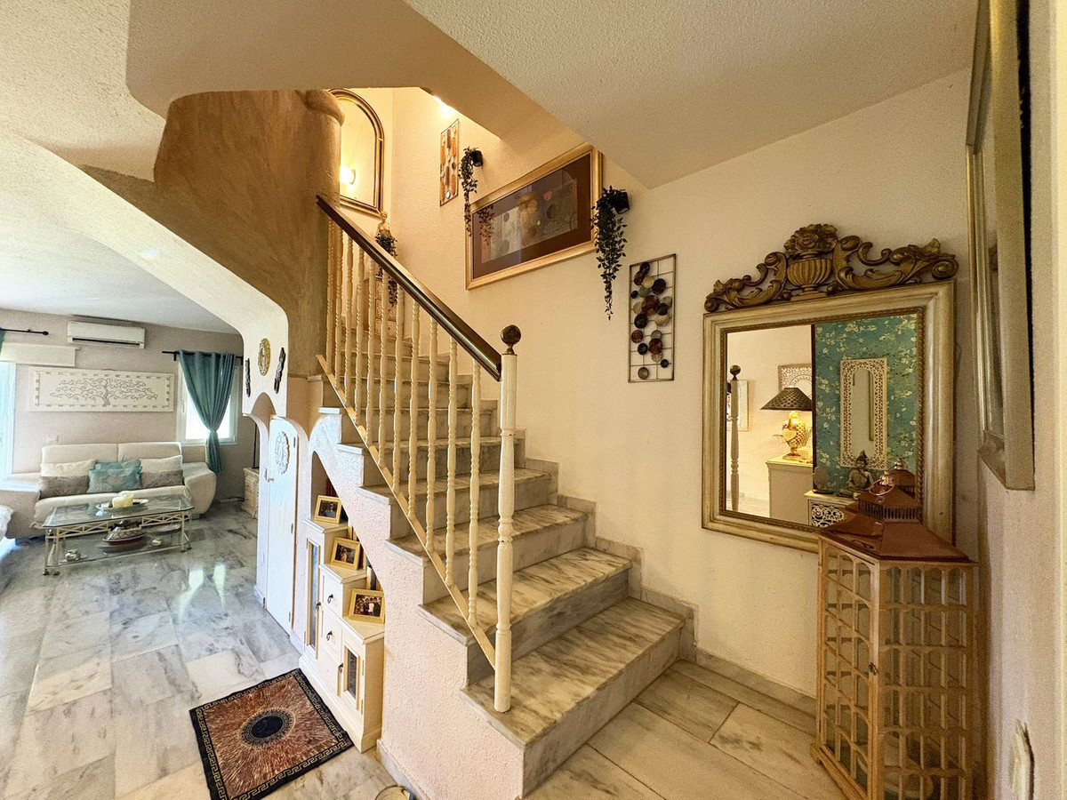 3 Bedroom Villa for Sale in Bel Air — 8