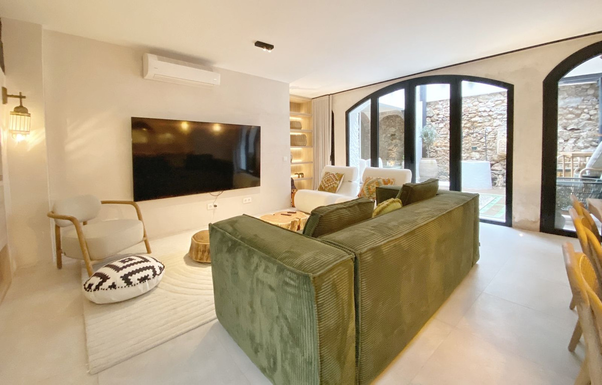 5 Bedroom Villa for Sale in Marbella — 7