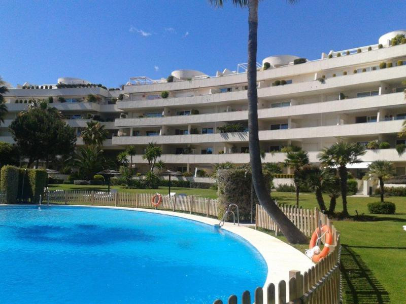 3 Bedroom Villa for Sale in Estepona
