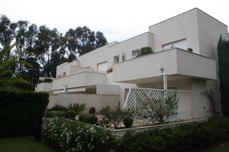 3 Bedroom Villa for Sale in Estepona — 3