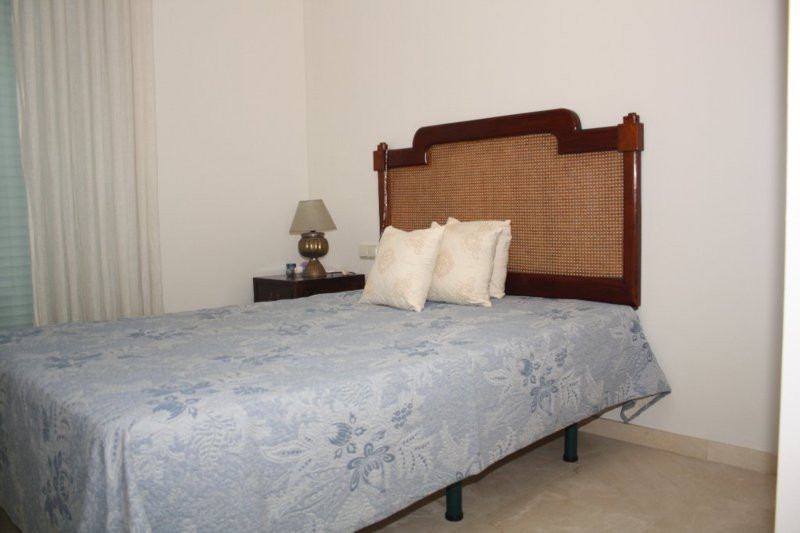 3 Bedroom Villa for Sale in Estepona — 5