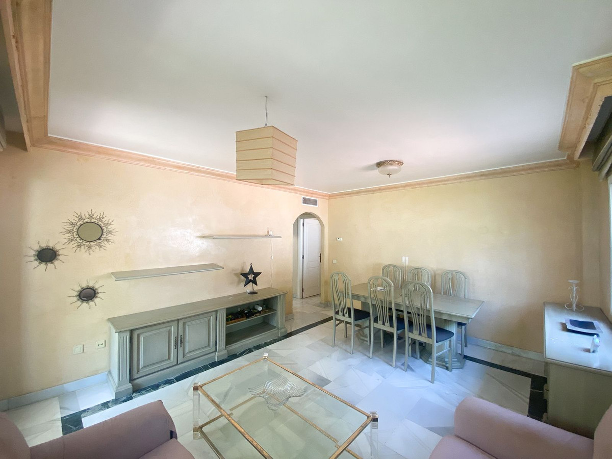 3 Bedroom Apartment for Sale in Nagüeles — 2