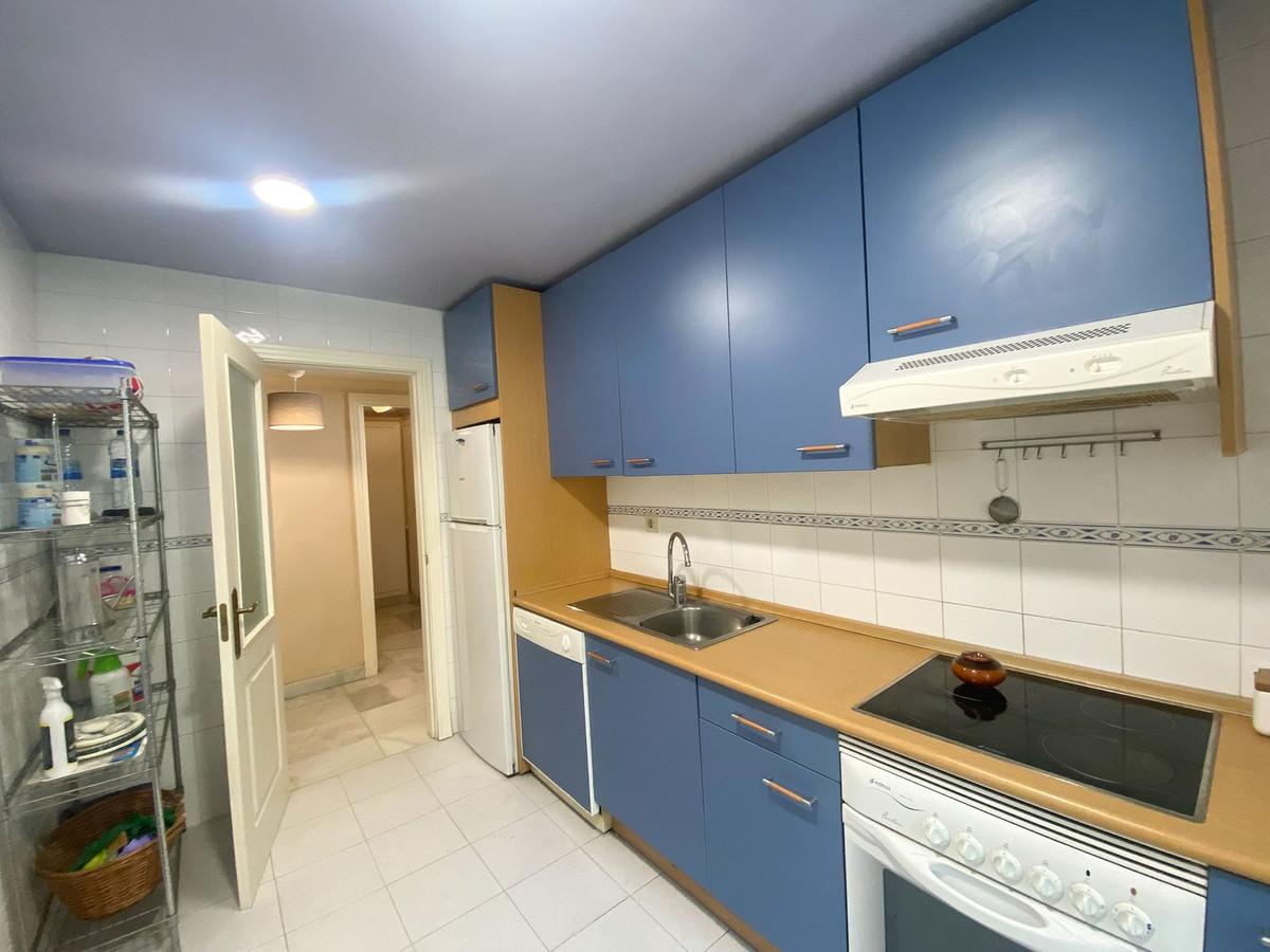 3 Bedroom Apartment for Sale in Nagüeles — 9