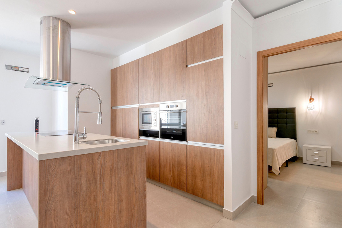 3 Bedroom Apartment for Sale in Puerto Banús — 5