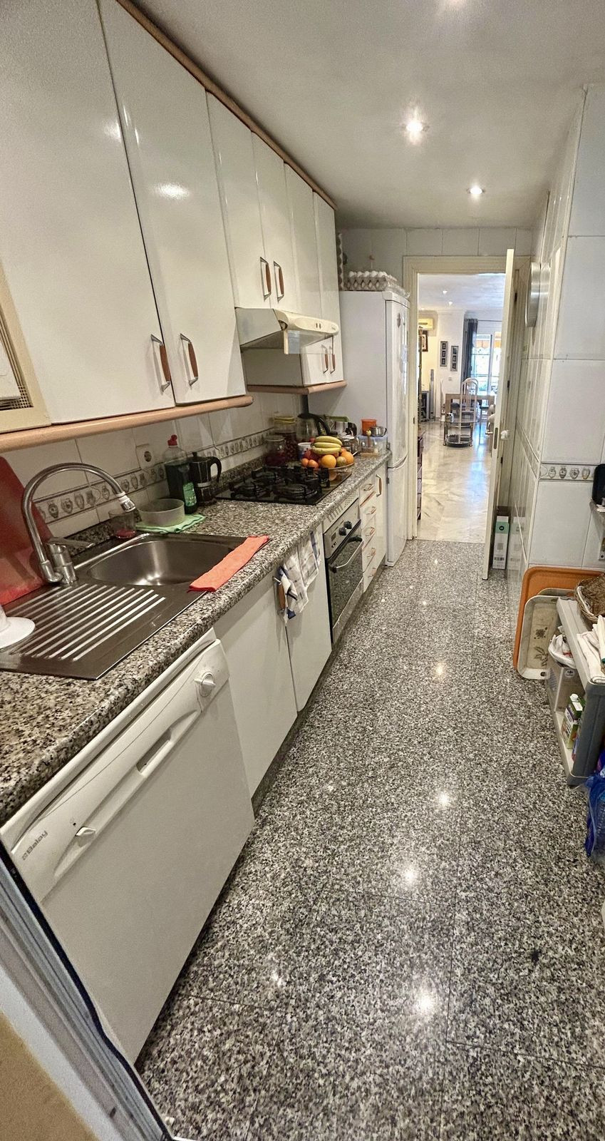 3 Bedroom Apartment for Sale in Nueva Andalucía — 8