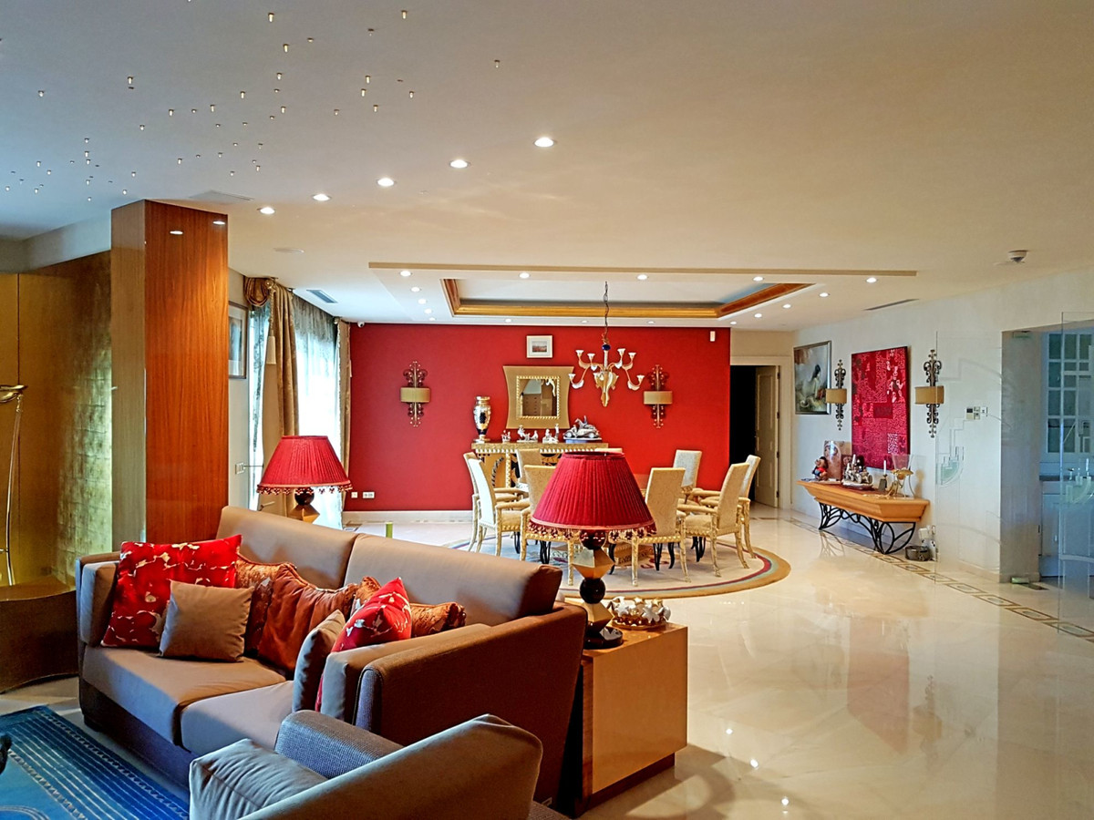 4 Bedroom Apartment for Sale in New Golden Mile — 6