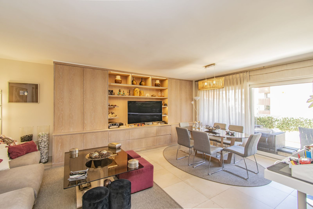 3 Bedroom Apartment for Sale in Marbella — 5