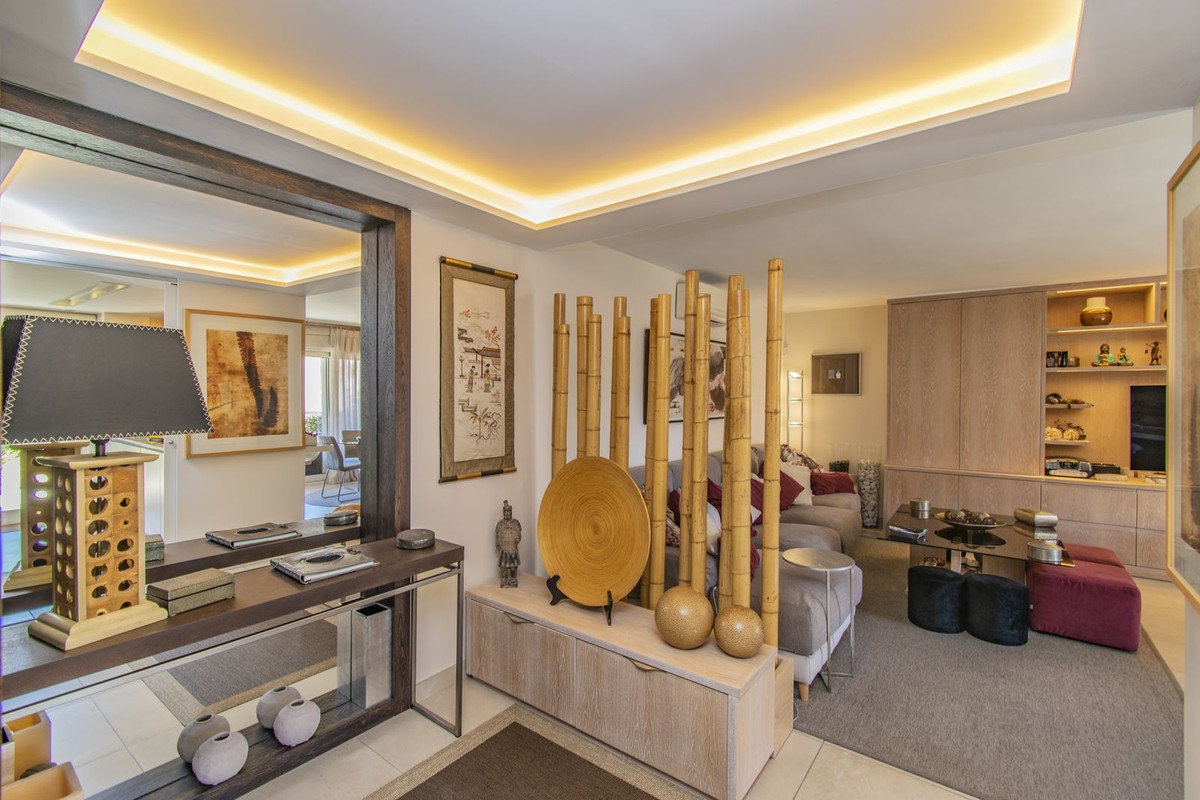 3 Bedroom Apartment for Sale in Marbella — 8