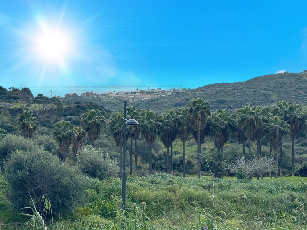 Plot for Sale in Estepona — view 10