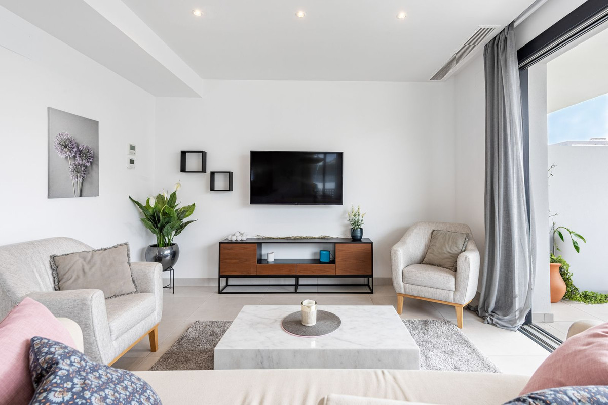 3 Bedroom Villa for Sale in Bel Air — 8