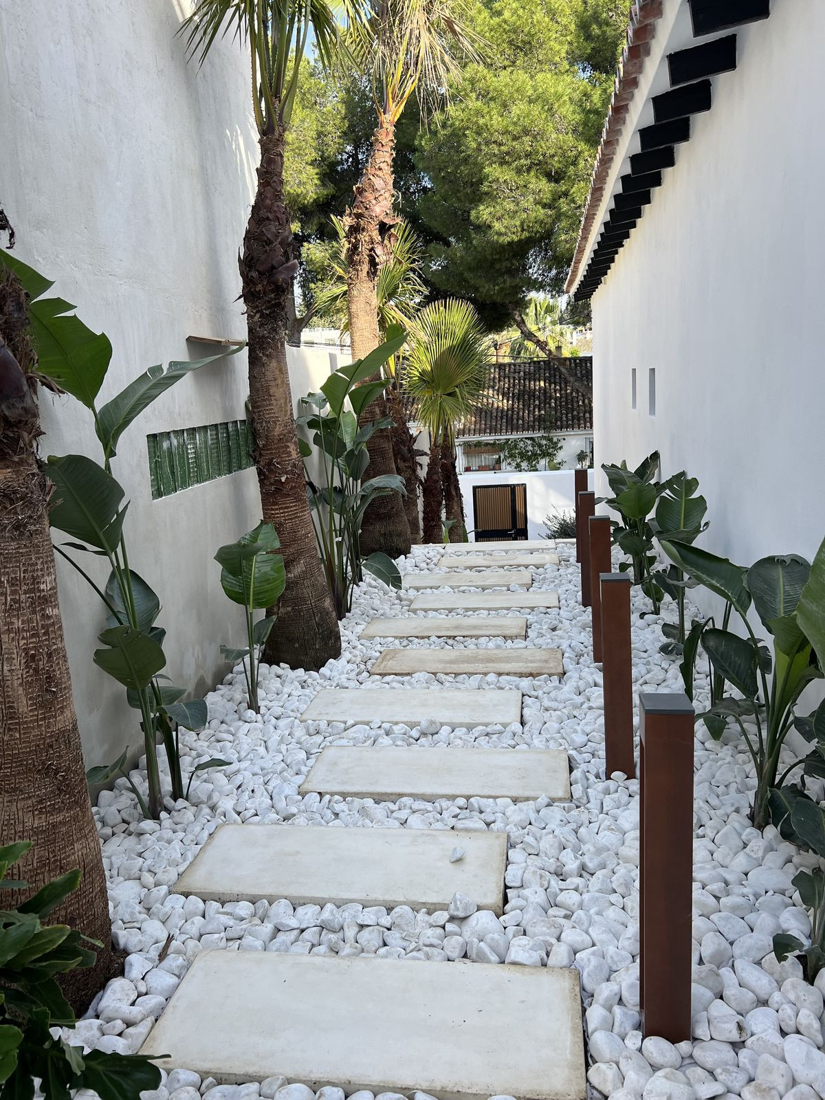 4 Bedroom Villa for Sale in Nueva Andalucía — 7