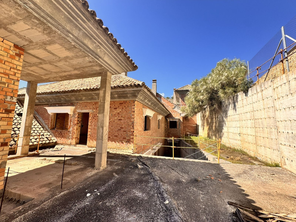 Plot for Sale in Istán — 5