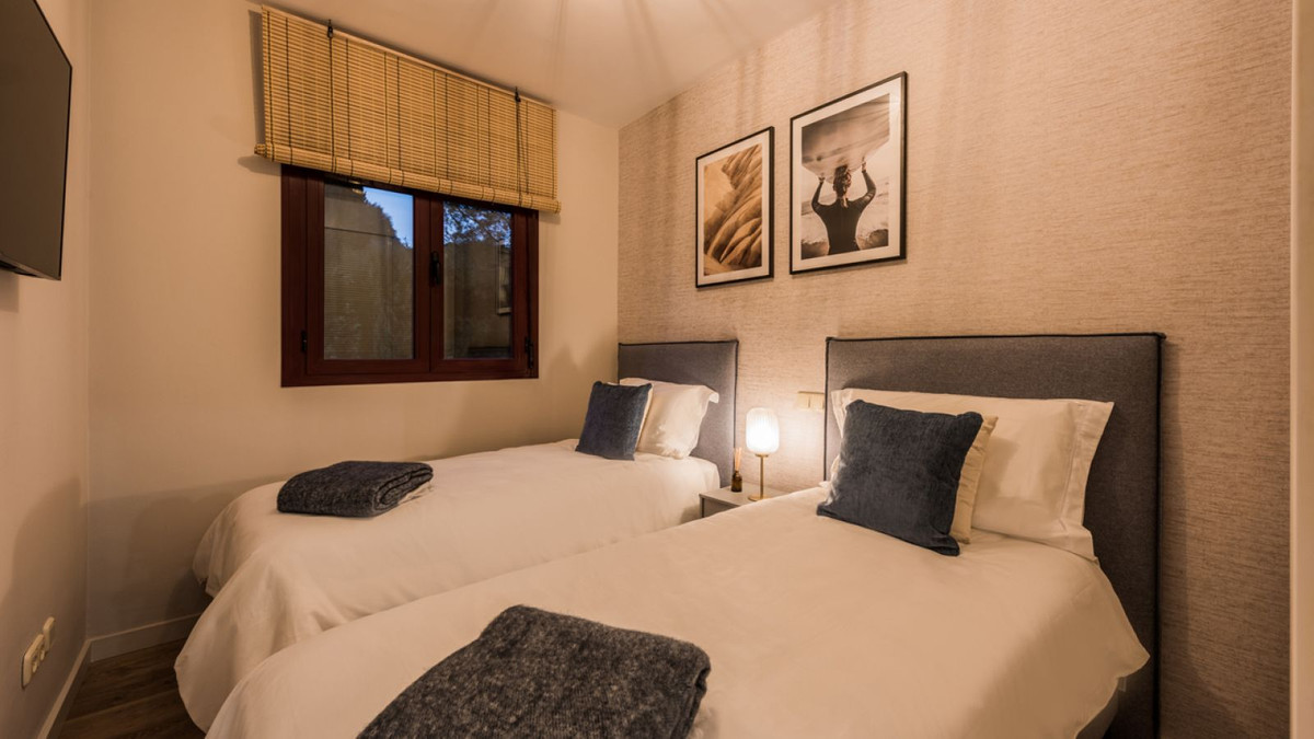 2 Bedroom Apartment for Sale in El Paraiso — view 10