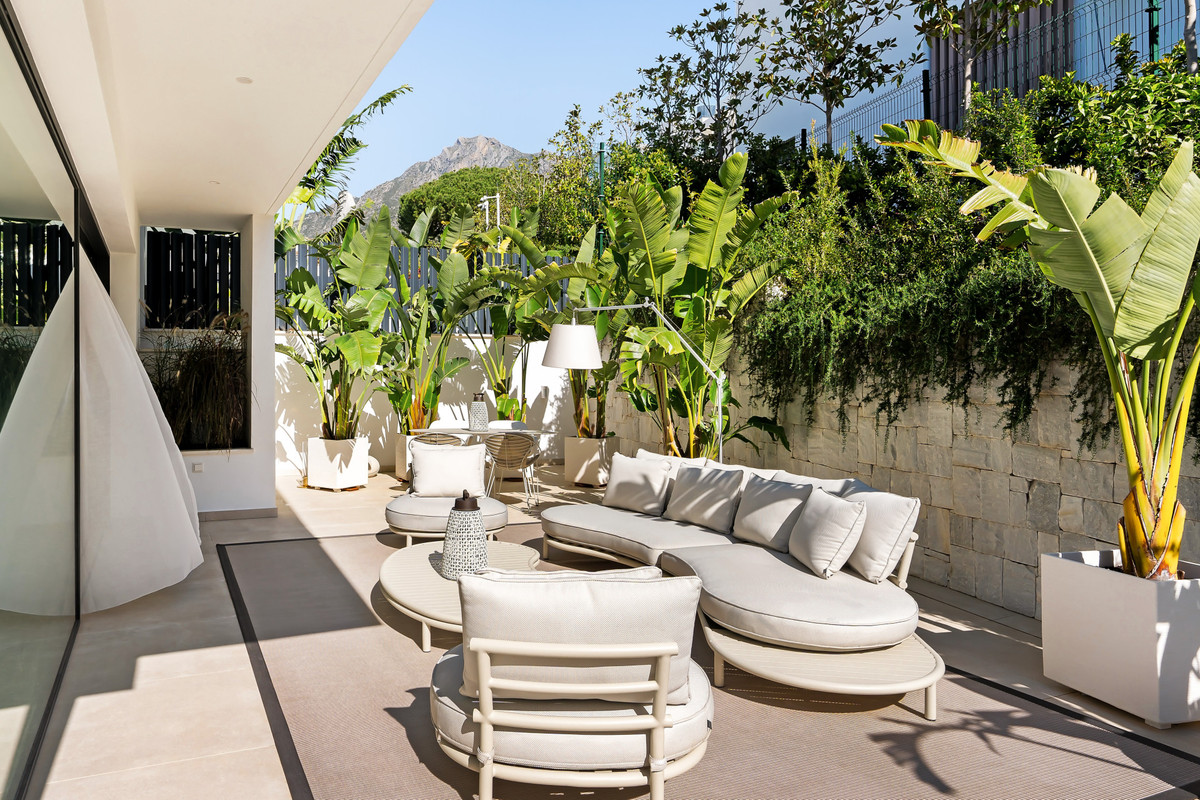 4 Bedroom Villa for Sale in Sierra Blanca — view 13