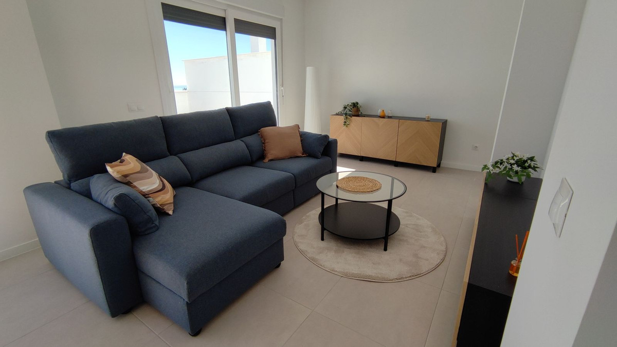 2 Bedroom Apartment for Sale in Estepona — 6