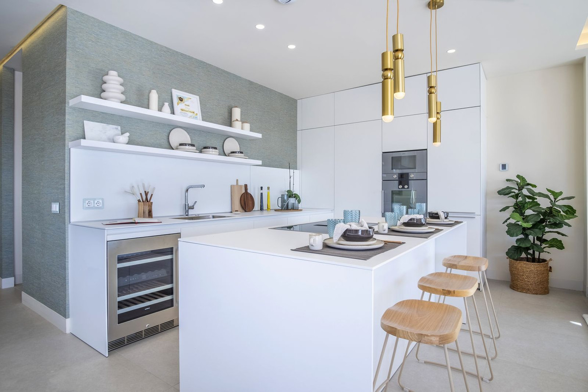 4 Bedroom Villa for Sale in New Golden Mile — 3