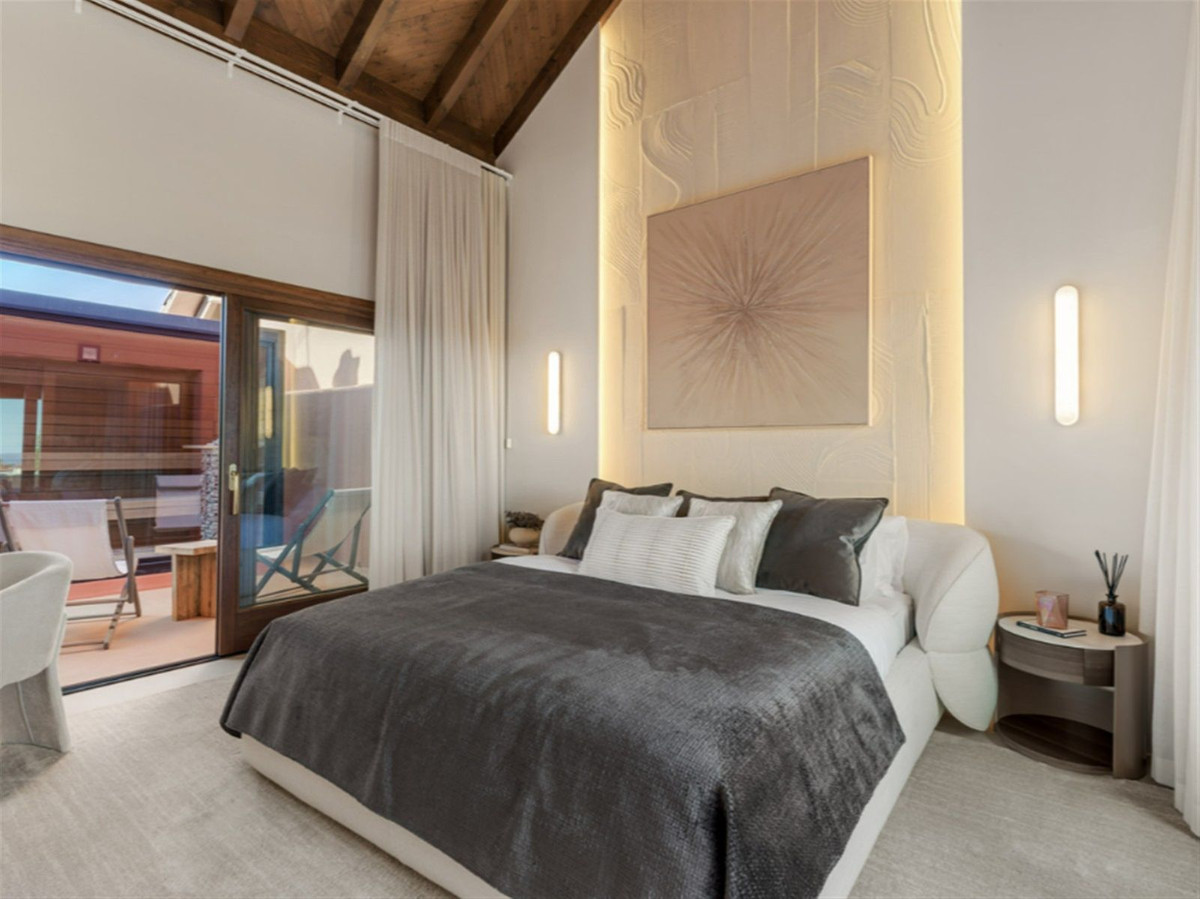 3 Bedroom Apartment for Sale in New Golden Mile — 9
