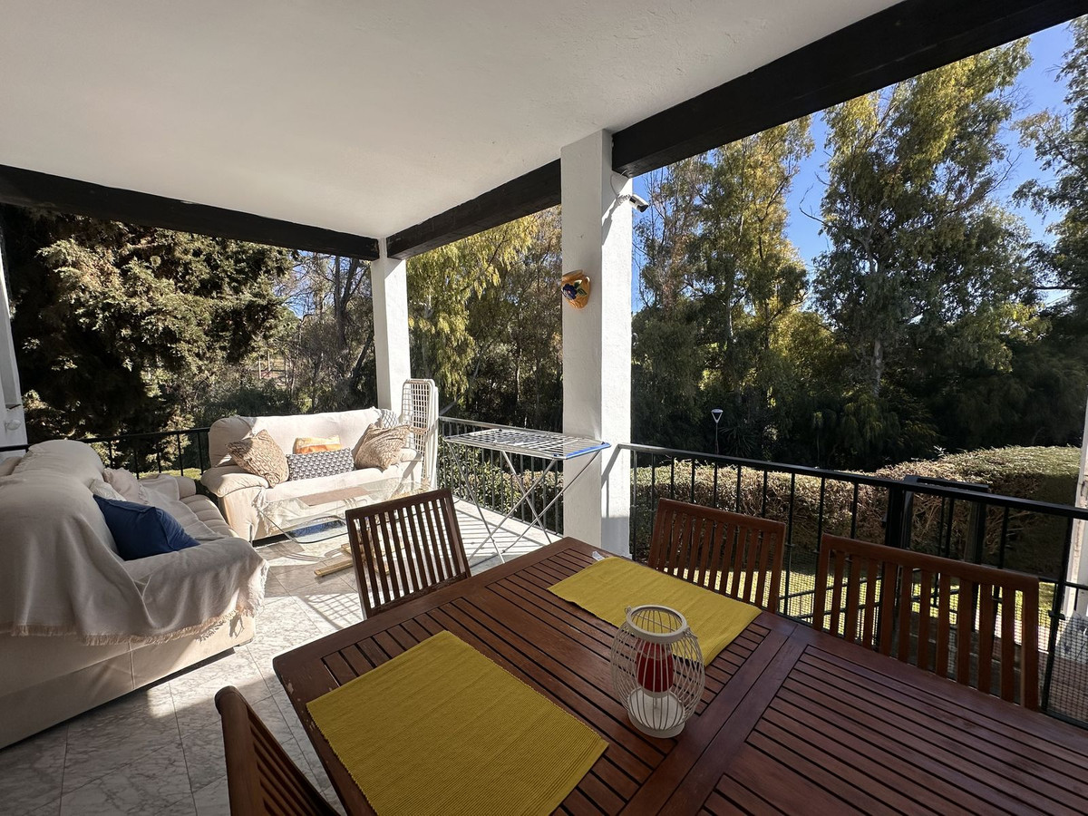 4 Bedroom Villa for Sale in Aloha — 2