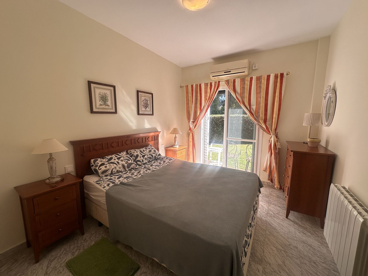 4 Bedroom Villa for Sale in Aloha — 6