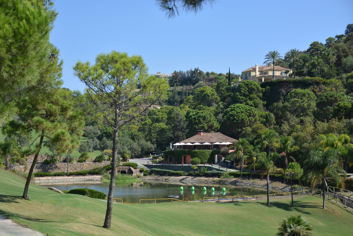 Plot for Sale in Benahavís — 4