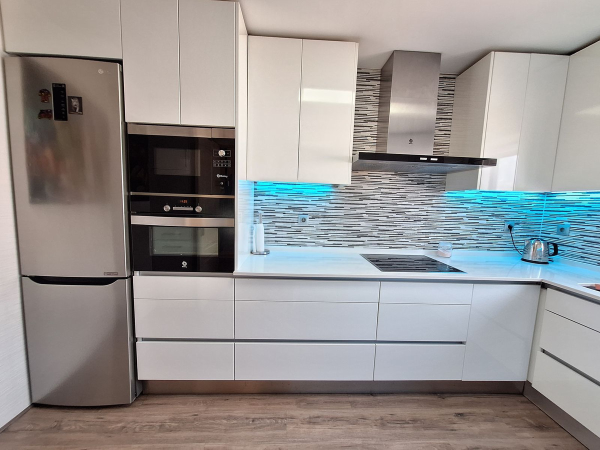 3 Bedroom Villa for Sale in Estepona — view 10
