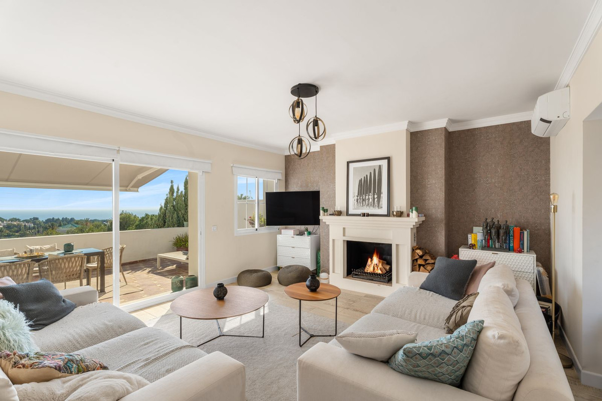 3 Bedroom Villa for Sale in The Golden Mile — 3