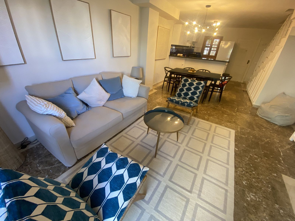 2 Bedroom Villa for Sale in Estepona — 2