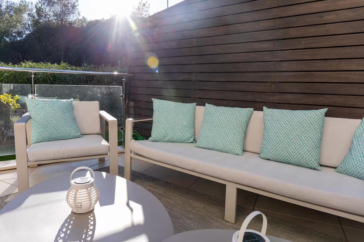2 Bedroom Villa for Sale in Sierra Blanca — view 10