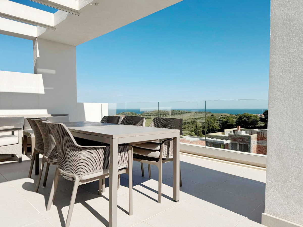 3 Bedroom Apartment for Sale in Estepona — 5