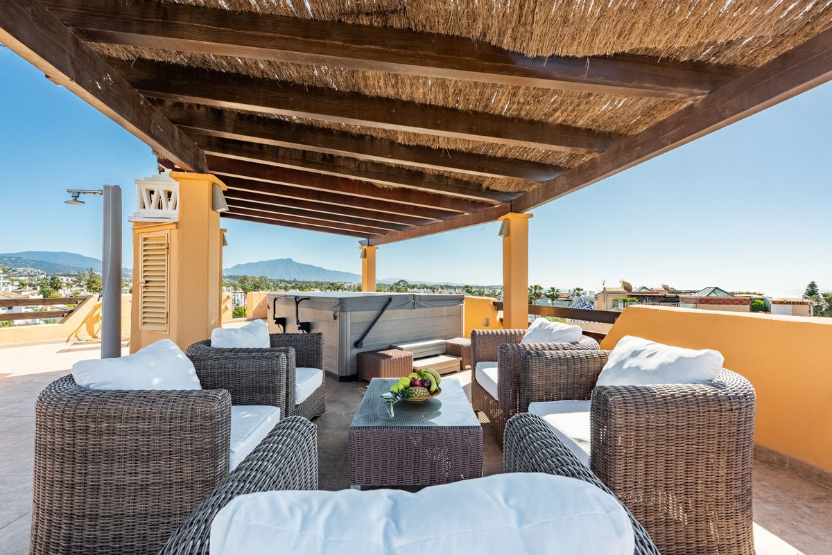 3 Bedroom Apartment for Sale in Costalita — 7