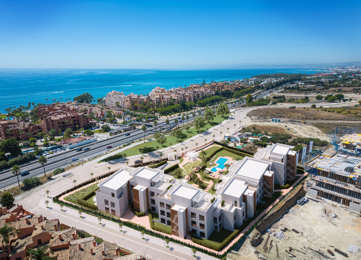 2 Bedroom Apartment for Sale in Estepona — 8