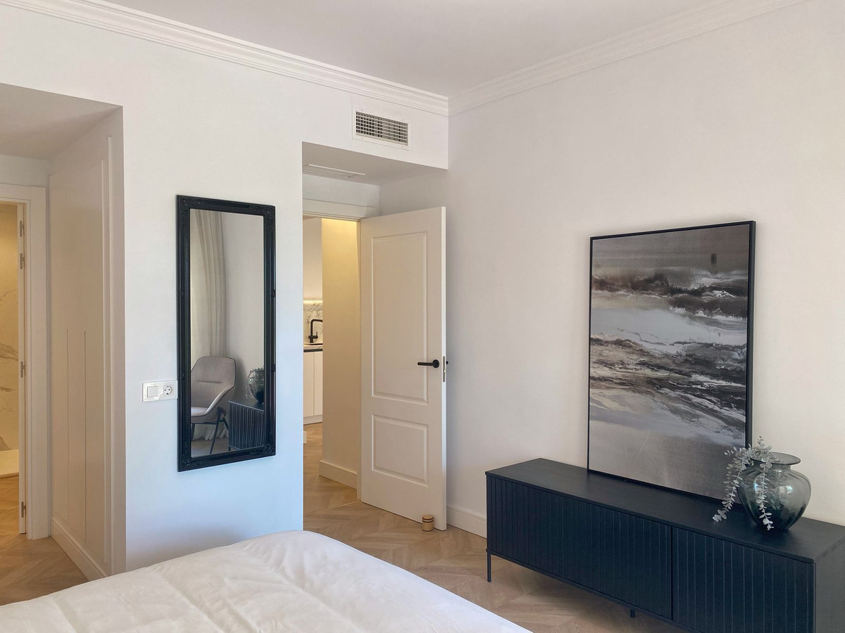 3 Bedroom Apartment for Sale in New Golden Mile — 8