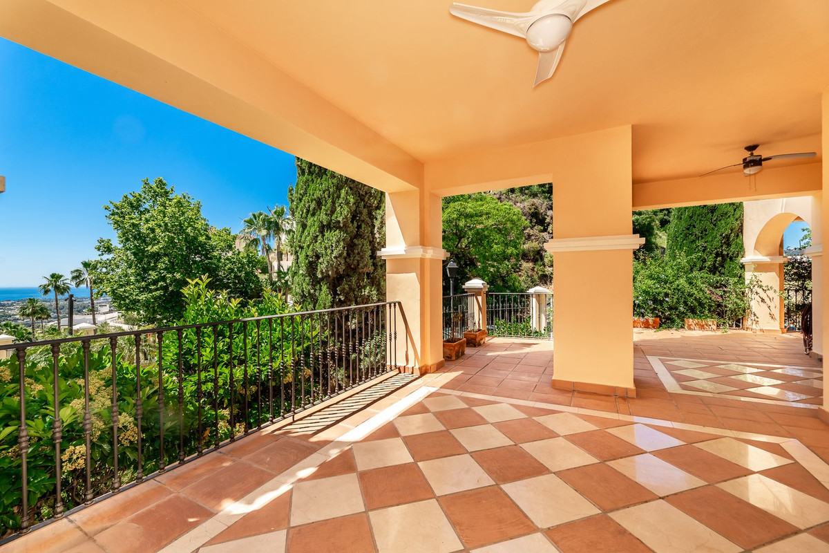 3 Bedroom Apartment for Sale in La Quinta — 5
