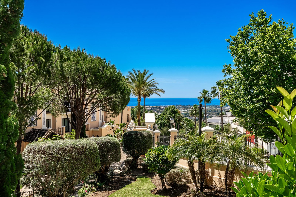 3 Bedroom Apartment for Sale in La Quinta — 8