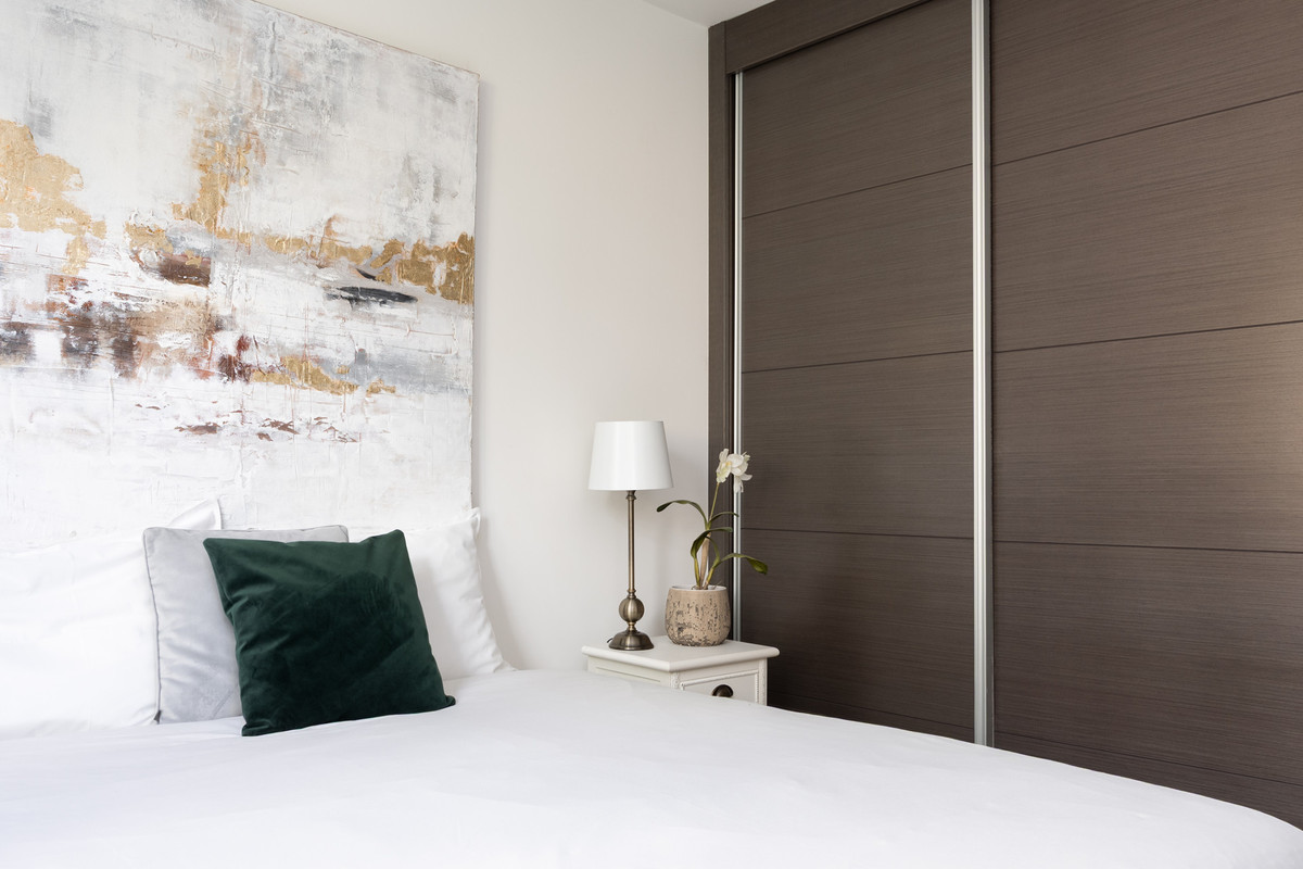 3 Bedroom Villa for Sale in The Golden Mile — view 17