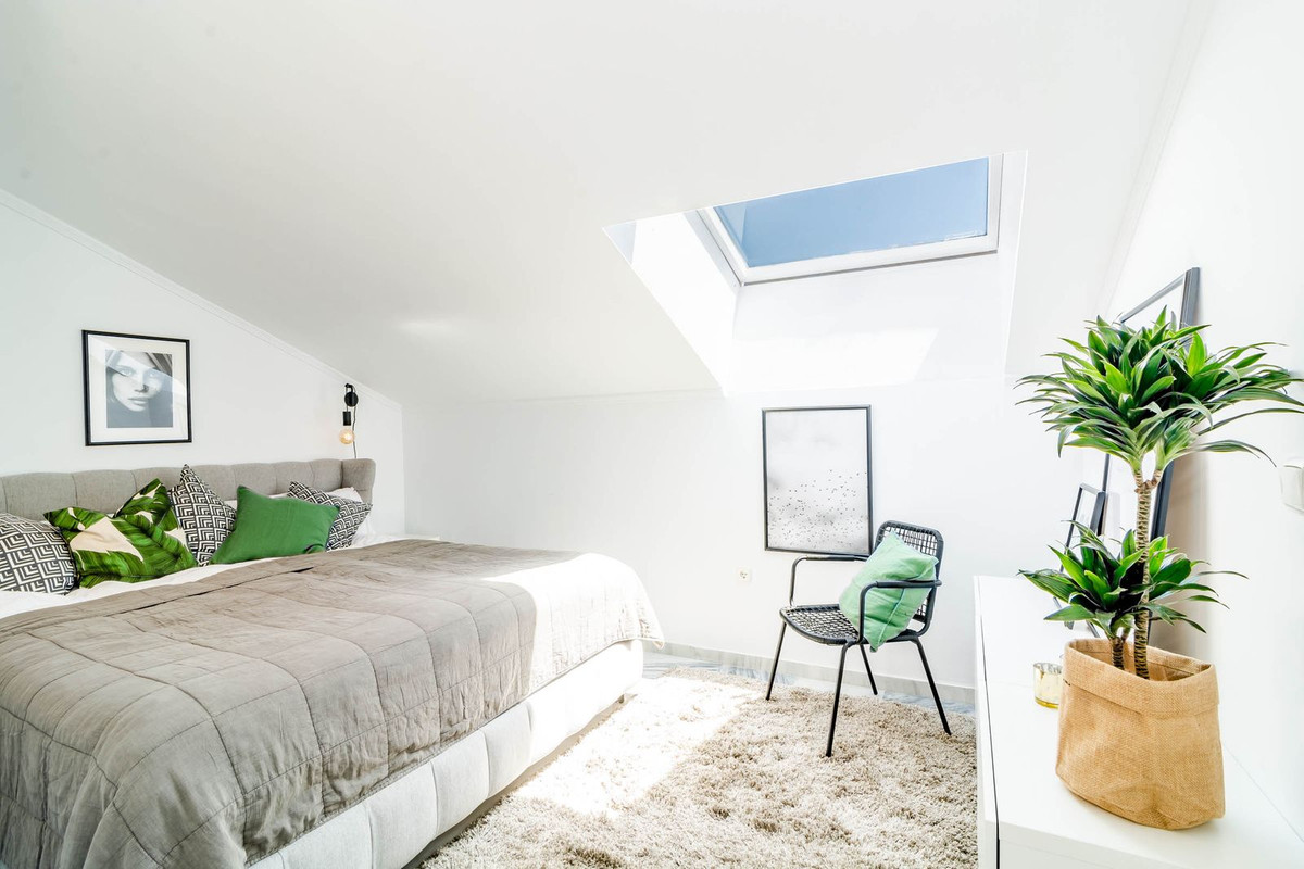 3 Bedroom Apartment for Sale in Nueva Andalucía — view 16