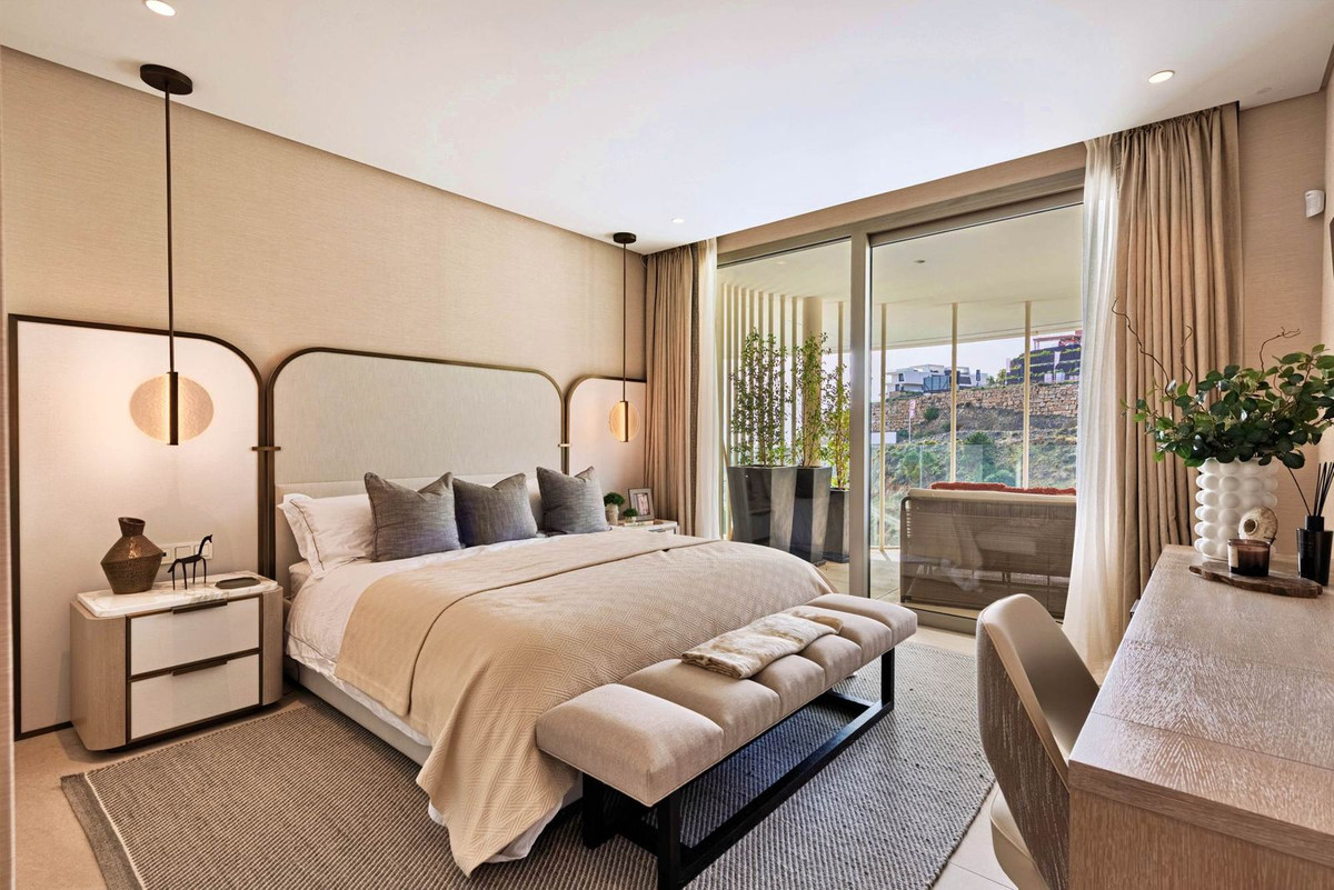 3 Bedroom Apartment for Sale in Nueva Andalucía — view 13