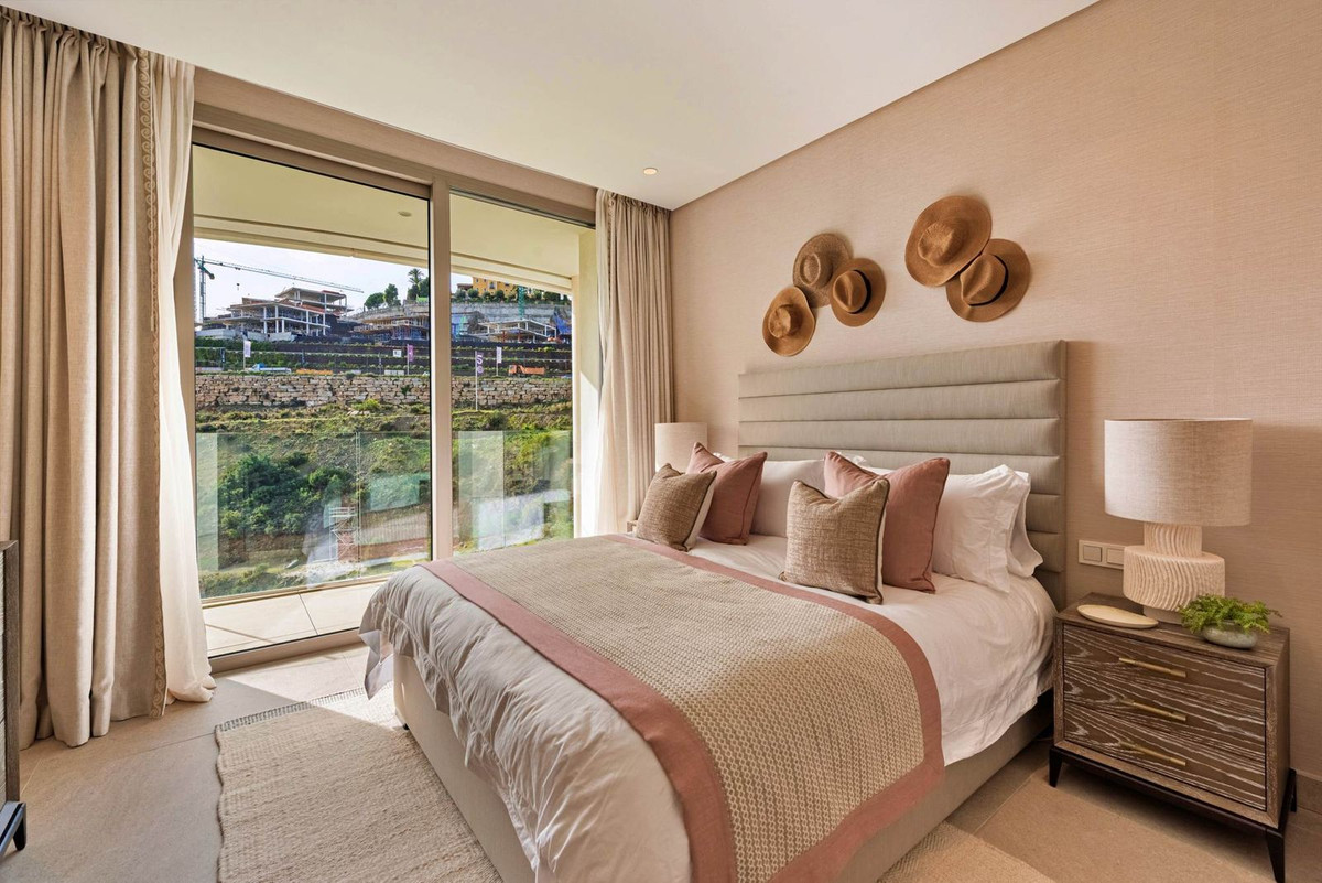3 Bedroom Apartment for Sale in Nueva Andalucía — view 19