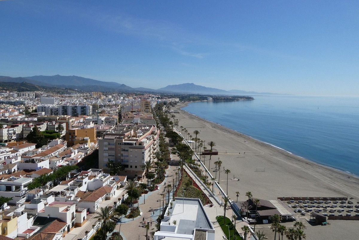2 Bedroom Apartment for Sale in Los Flamingos — 2