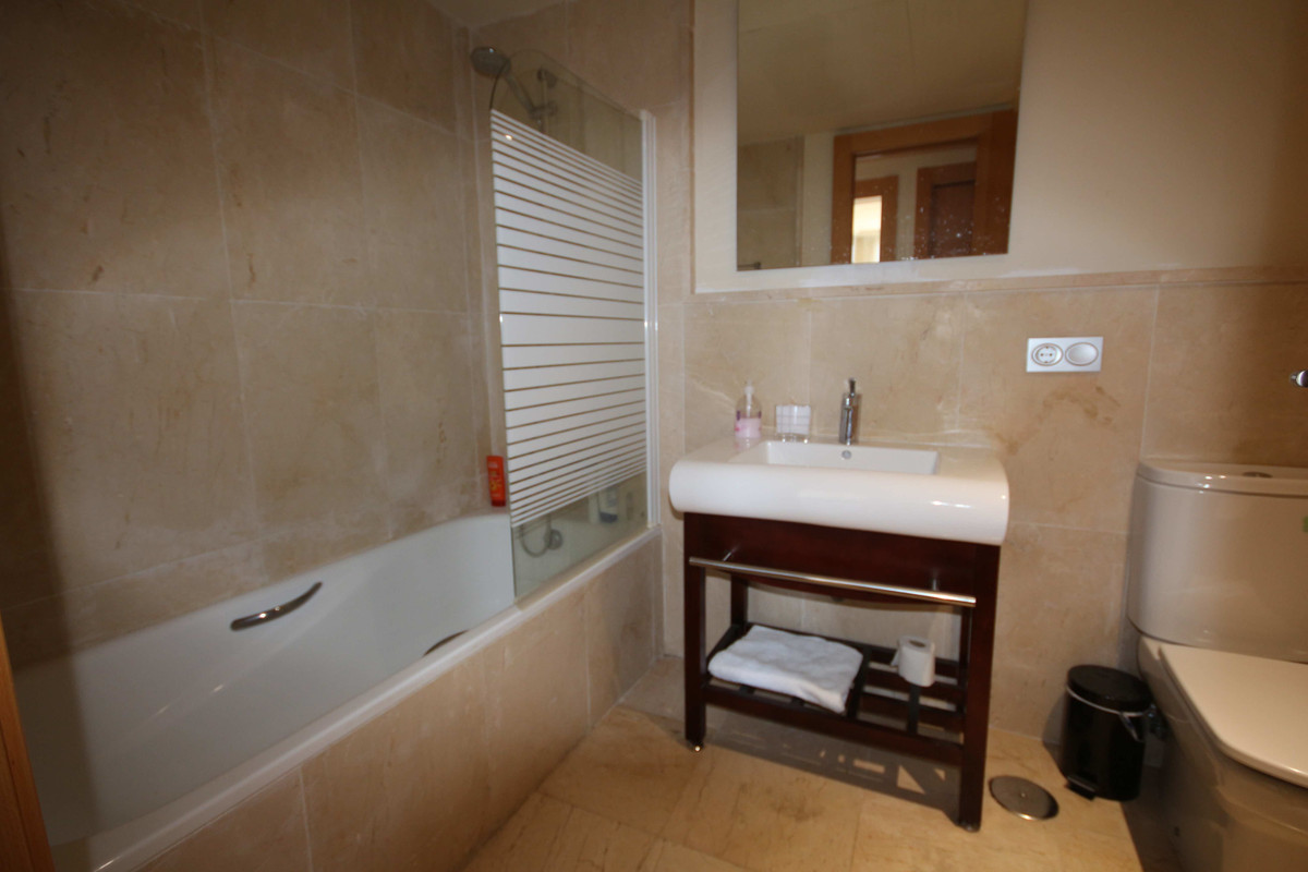 2 Bedroom Apartment for Sale in Los Flamingos — 9