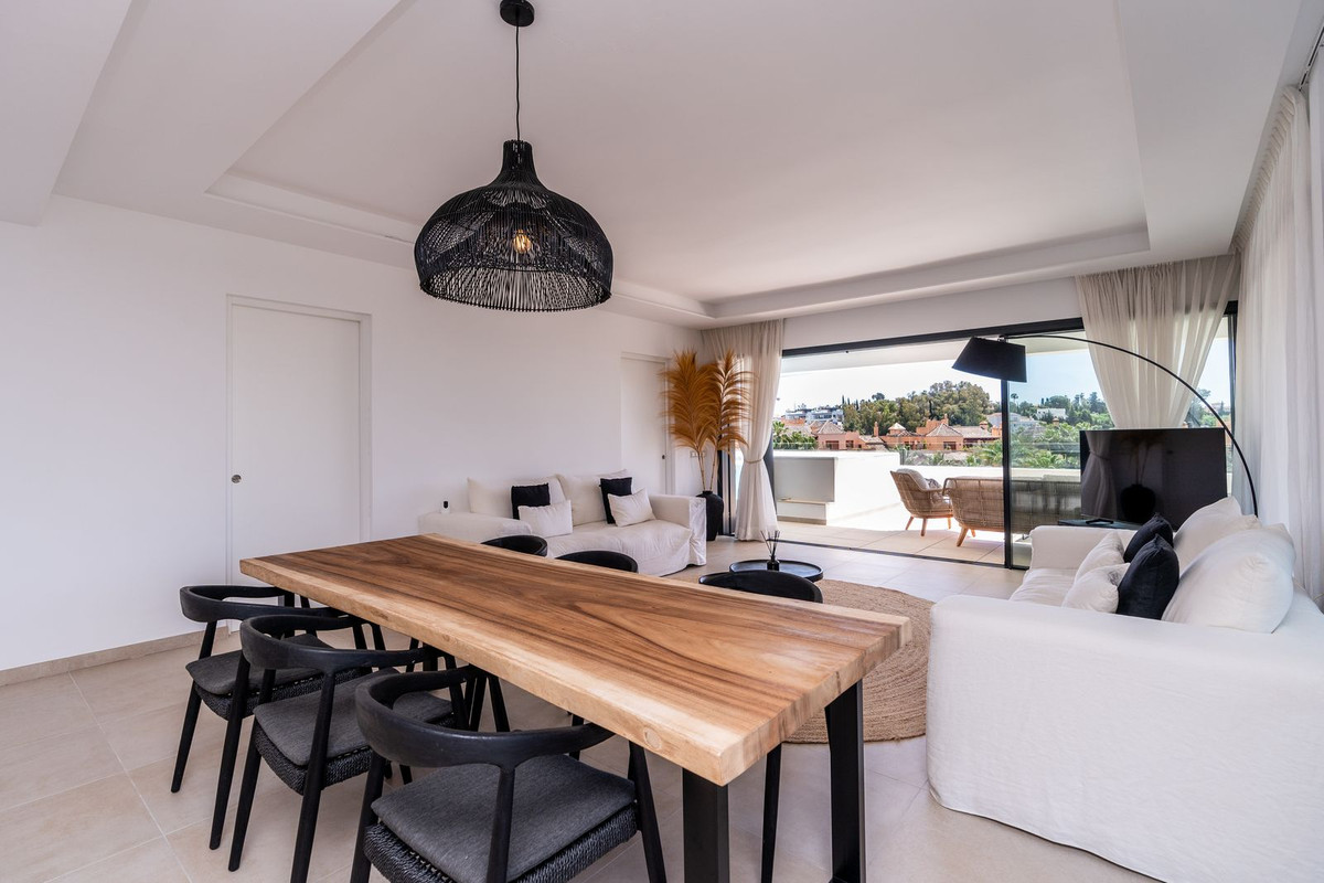 5 Bedroom Apartment for Sale in Estepona — 6
