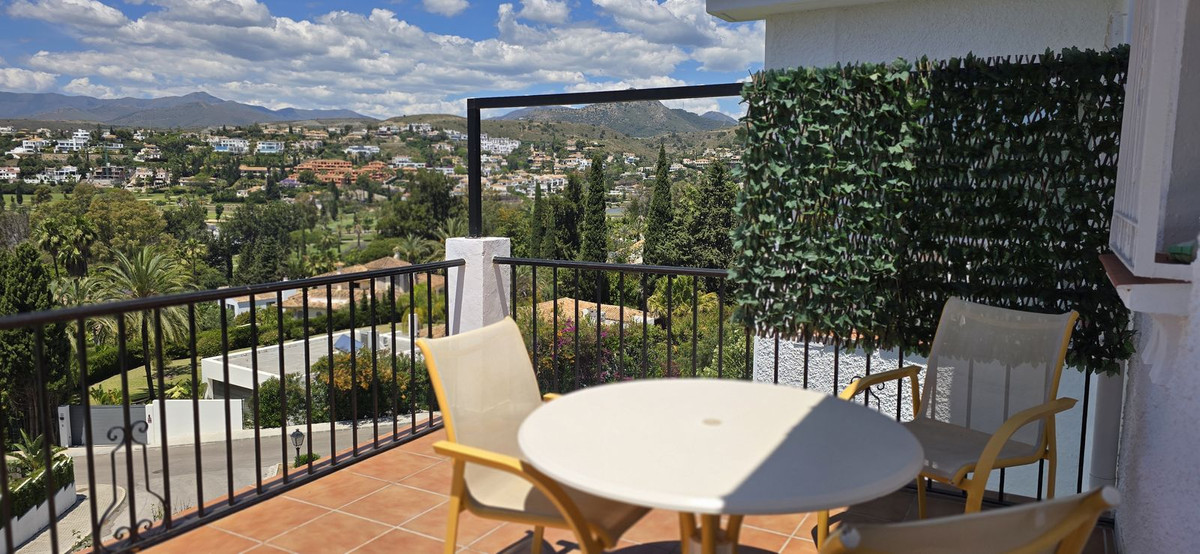 2 Bedroom Apartment for Sale in El Paraiso — 2