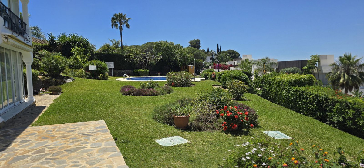 2 Bedroom Apartment for Sale in El Paraiso — 6