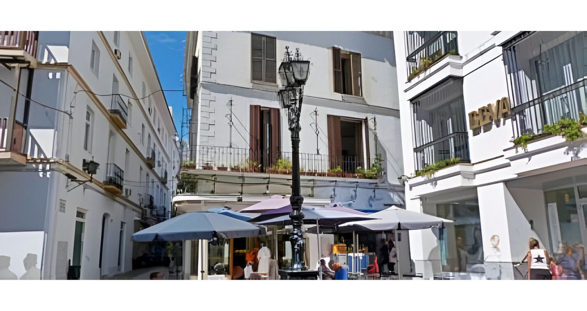 3 Bedroom Apartment for Sale in Marbella