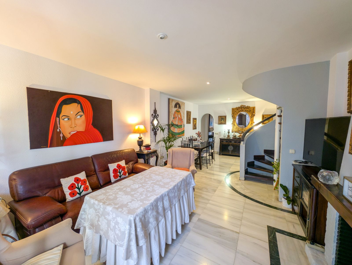 3 Bedroom Apartment for Sale in Marbella — 6