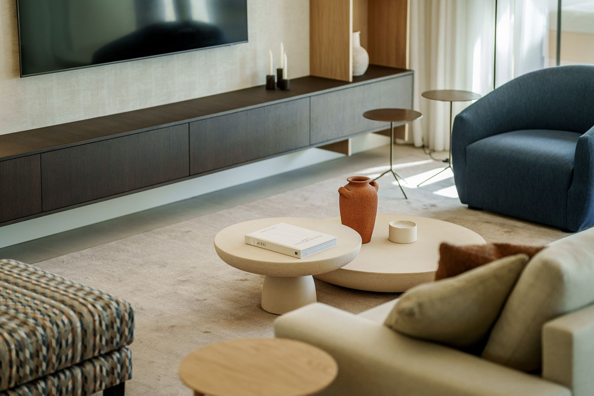 4 Bedroom Apartment for Sale in The Golden Mile — 9